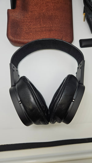 ABYSS Diana V2 Headphone - Black - Show Demo